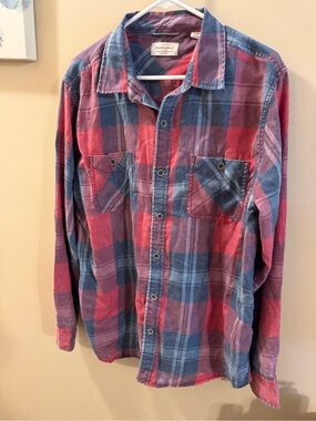 Weatherproof Red and Blue Plaid Men's Button-Down Shirt size L